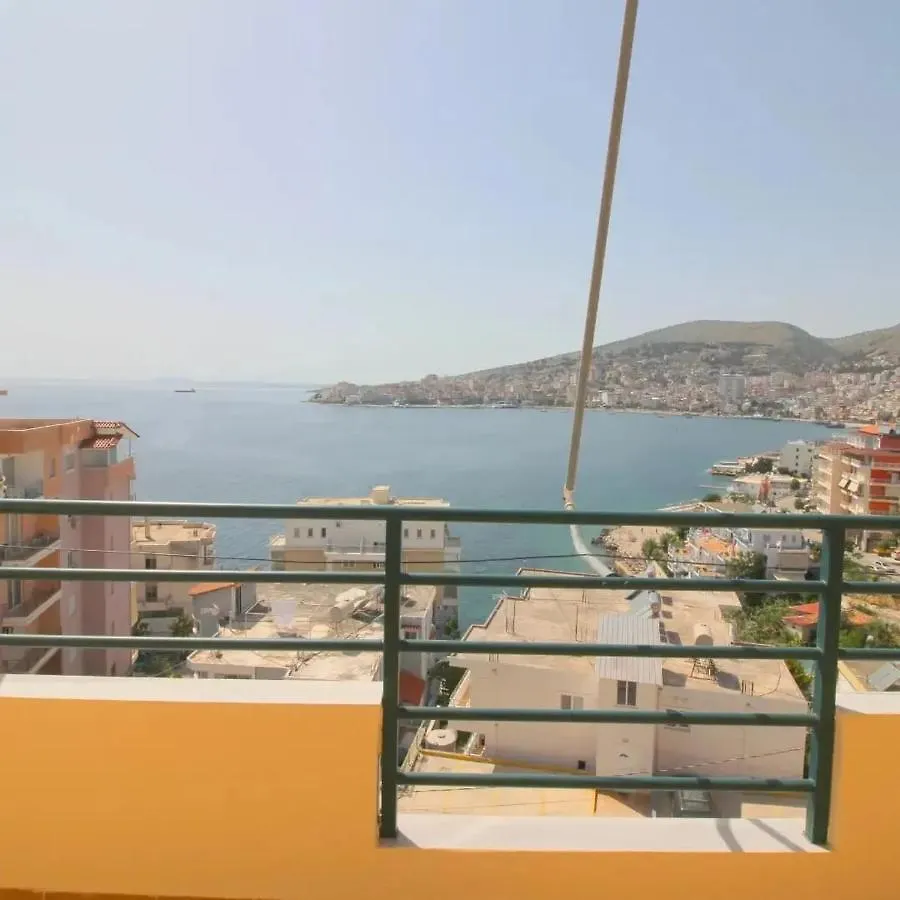 شقة Familiar Apartment! Unwind With Beach & Sea Views! ساراندا